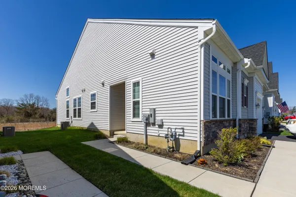 Property Slideshow image 3 of 38 | 52 belmont rd, New Egypt, NJ, 08533