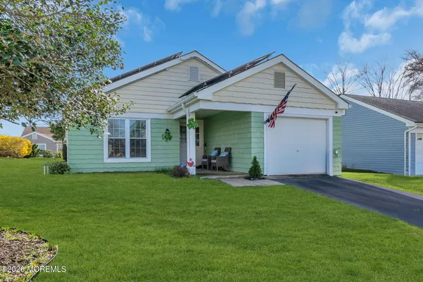 Property Slideshow image 2 of 25 | 13 newbury row, Manchester, NJ, 08759