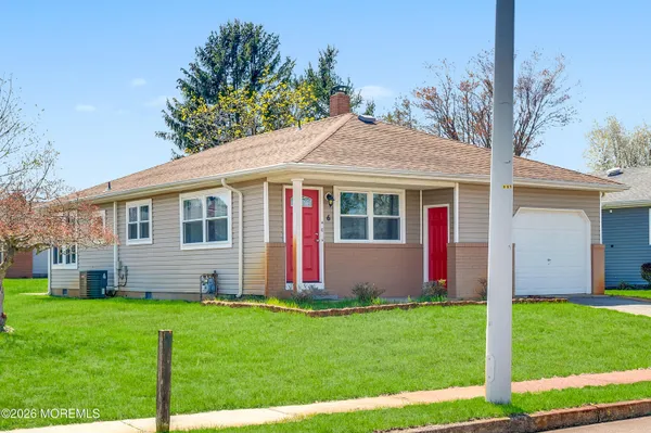 Property Slideshow image 2 of 30 | 6 corinth pl, Toms River, NJ, 08757