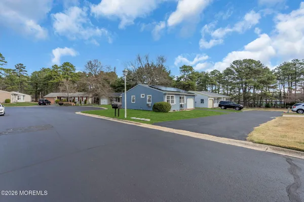 Property Slideshow image 3 of 40 | 55 westport dr 71, Whiting, NJ, 08759