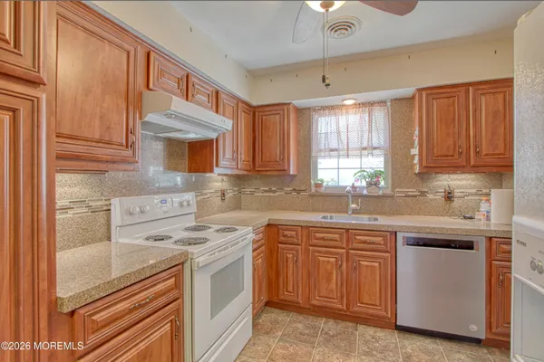 Property Slideshow image 2 of 21 | 35b birchwood dr, Whiting, NJ, 08759