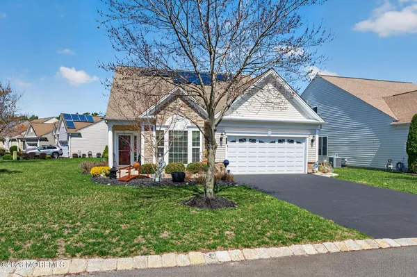 Property Slideshow image 2 of 56 | 1 radcliffe ln, Manchester, NJ, 08759