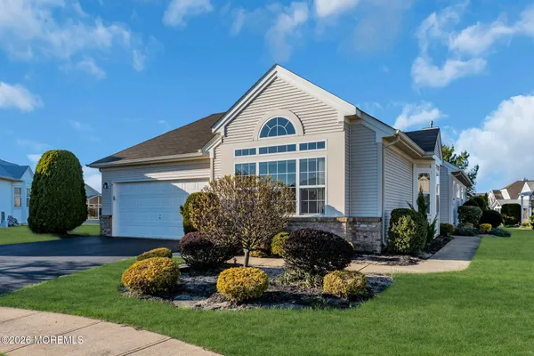 Property Slideshow image 3 of 59 | 6 castile ct, Manchester, NJ, 08759