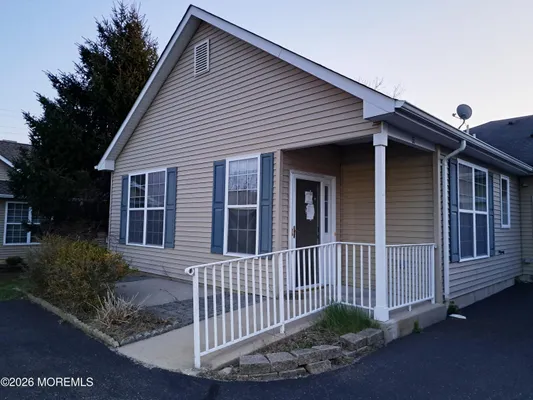 Property Slideshow image 2 of 21 | 35 fennel ct, Manchester, NJ, 08759