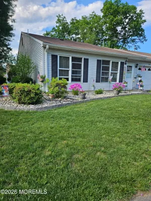 Property Slideshow image 2 of 39 | 233 cloverdale dr, Lakewood, NJ, 08701