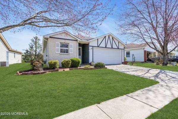 Property Slideshow image 2 of 20 | 2137 agincourt rd, Toms River, NJ, 08755