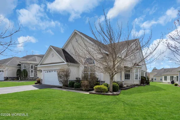 Property Slideshow image 2 of 32 | 6 wadsworth pl, Barnegat, NJ, 08005