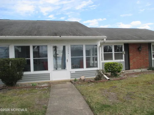 Property Slideshow image 2 of 3 | 396b chesterfield ct 396b, Lakewood, NJ, 08701