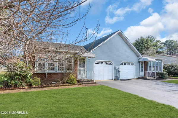 Property Slideshow image 2 of 21 | 6a berwick st, Manchester, NJ, 08759