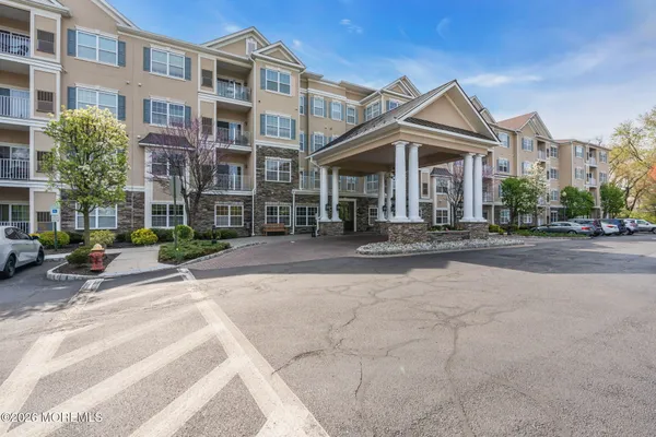 Property Slideshow image 2 of 34 | 540 cranbury rd 329, East Brunswick, NJ, 08816