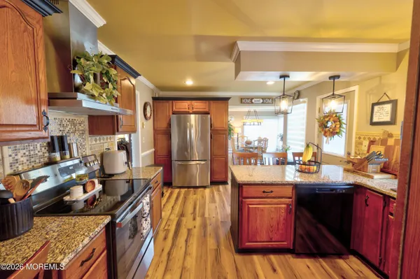 Property Slideshow image 3 of 56 | 14 harrow pl, Manchester, NJ, 08759