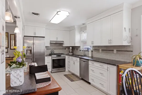 Property Slideshow image 3 of 31 | 3 logan ct, Brick, NJ, 08724