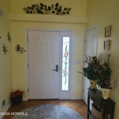 Property Slideshow image 3 of 27 | 2335 kira ct, Toms River, NJ, 08755