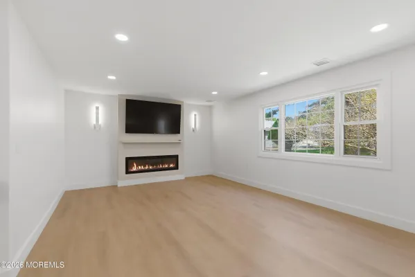 Property Slideshow image 2 of 33 | 367 port royal dr, Toms River, NJ, 08757