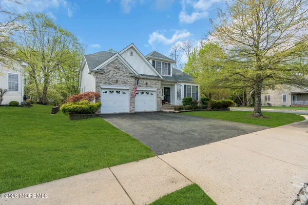 Property Slideshow image 3 of 72 | 23 hulsart ct, Marlboro, NJ, 07746