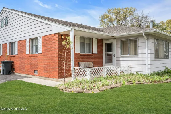 Property Slideshow image 2 of 22 | 5 dove st b, Manchester, NJ, 08759