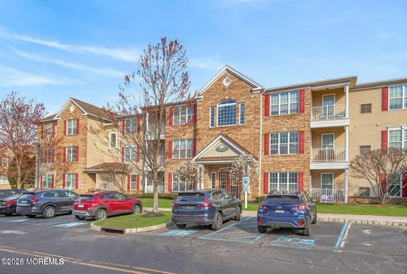 Property Slideshow image 3 of 25 | 326 sophee ln, Lakewood, NJ, 08701