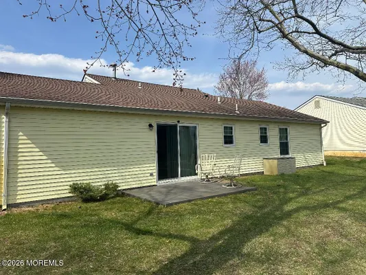 Property Slideshow image 2 of 19 | 22 farnworth close 1000, Freehold, NJ, 07728