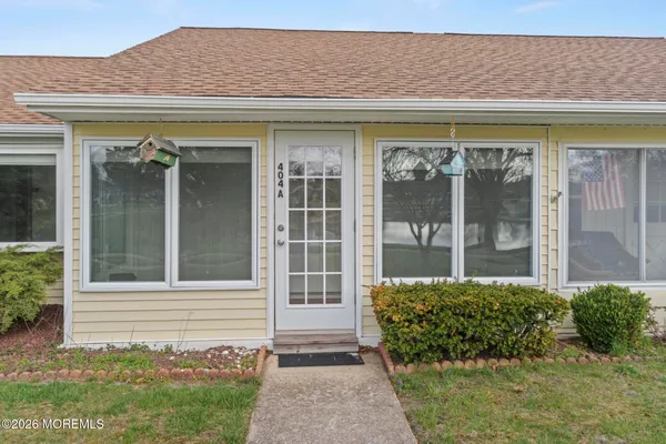 Property Slideshow image 3 of 23 | 404a picardy ct, Lakewood, NJ, 08701