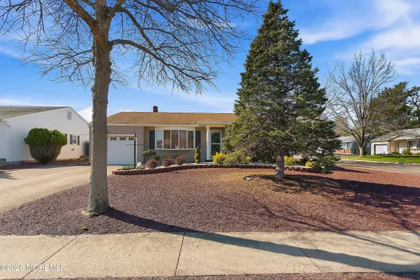 Property Slideshow image 2 of 45 | 13 thornton rd, Toms River, NJ, 08757