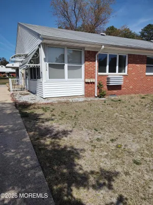 Property Slideshow image 2 of 8 | 38 a crestwood pkwy a, Manchester, NJ, 08759