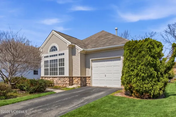 Property Slideshow image 2 of 50 | 54 isabella dr, Manchester, NJ, 08759