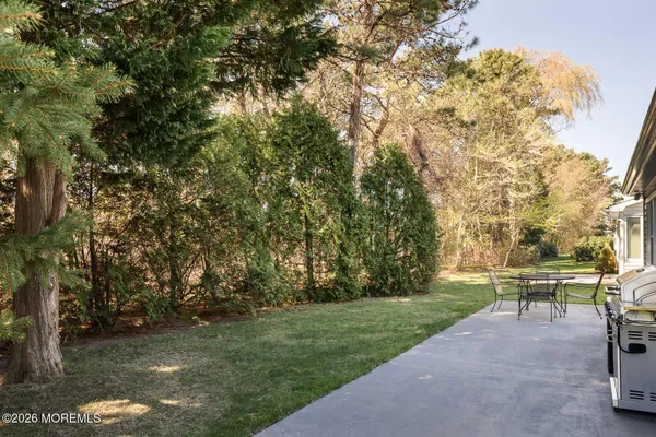 Property Slideshow image 3 of 26 | 13 tennis ct, Brick, NJ, 08723