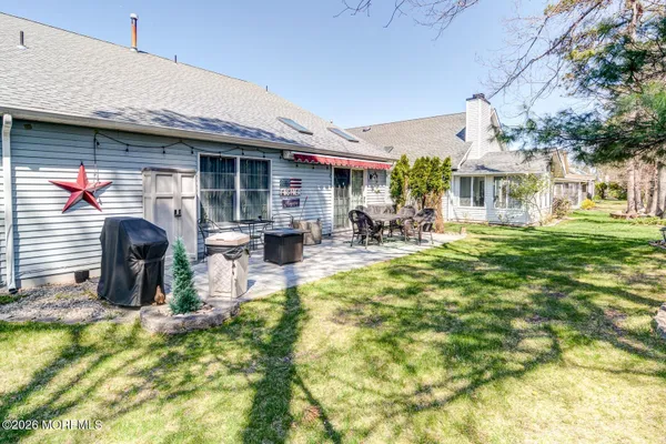 Property Slideshow image 3 of 50 | 1671 lacebark ct, Toms River, NJ, 08755