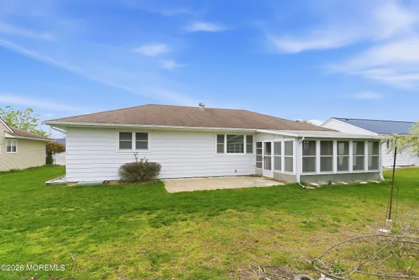 Property Slideshow image 2 of 29 | 246 barbados dr, Toms River, NJ, 08757