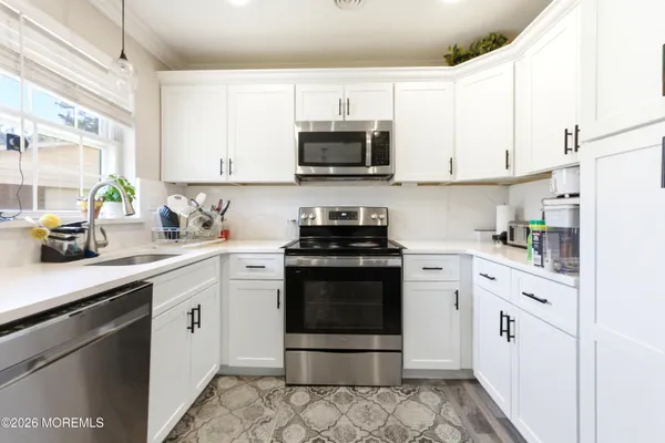 Property Slideshow image 3 of 21 | 16b cambridge cir, Manchester, NJ, 08759