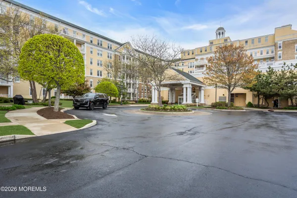 Property Slideshow image 2 of 24 | 700 ocean ave g29, Spring Lake, NJ, 07762