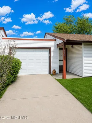 Property Slideshow image 2 of 33 | 149b maclura plz plz, Monroe, NJ, 08831