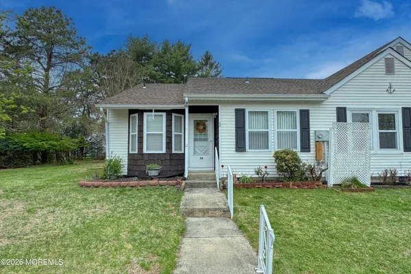 Property Slideshow image 3 of 5 | 5 berkeley st a, Whiting, NJ, 08759