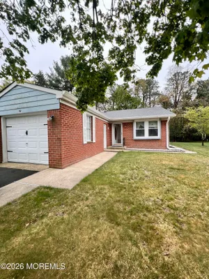 Property Slideshow image 2 of 29 | 791 hudson pkwy, Whiting, NJ, 08759