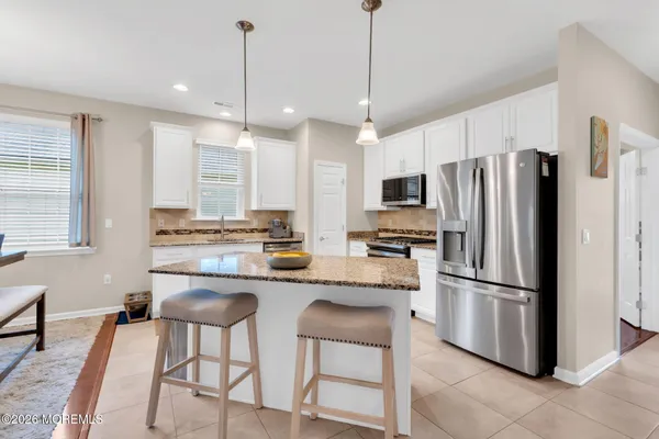 Property Slideshow image 3 of 53 | 61 woodview dr, Whiting, NJ, 08759