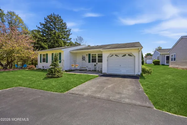 Property Slideshow image 2 of 30 | 51 westport dr 71, Whiting, NJ, 08759