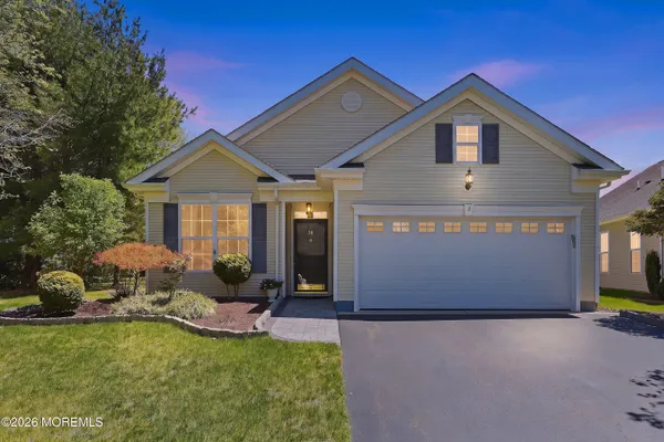 Property Slideshow image 3 of 50 | 38 banstead way, Jackson, NJ, 08527