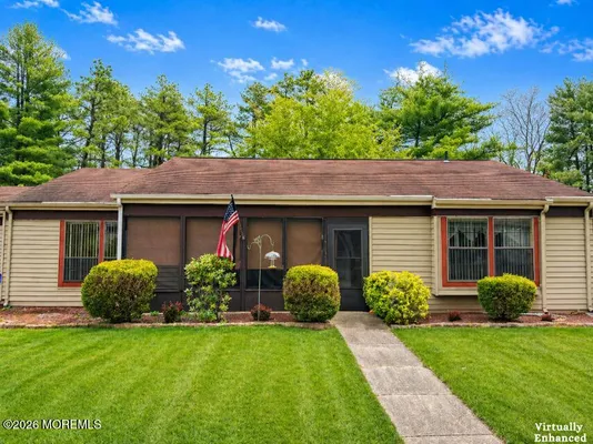 Property Slideshow image 2 of 29 | 670b pulham ct, Manchester, NJ, 08759