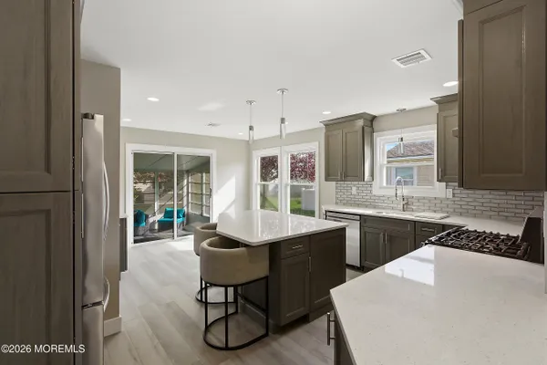Property Slideshow image 2 of 55 | 38 woodstock dr, Toms River, NJ, 08757