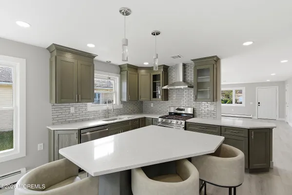 Property Slideshow image 3 of 55 | 38 woodstock dr, Toms River, NJ, 08757