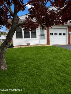 Property Slideshow image 3 of 22 | 87a fairway ln, Manchester, NJ, 08759