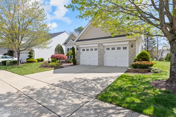 Property Slideshow image 2 of 27 | 146 wild dunes way, Jackson, NJ, 08527