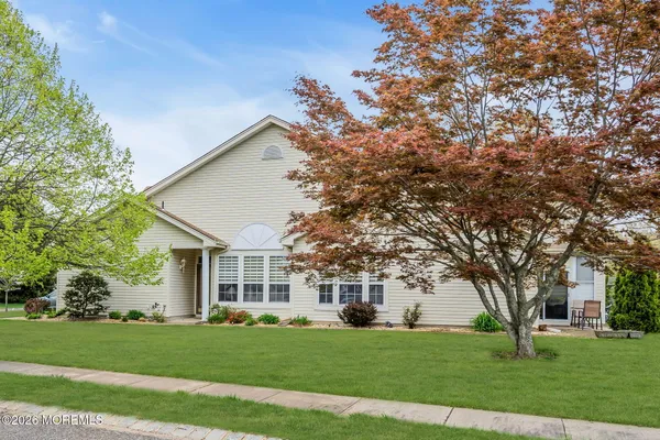 Property Slideshow image 3 of 31 | 64 symphony ave, Bayville, NJ, 08721