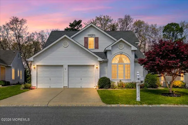 Property Slideshow image 3 of 45 | 24 merion ln, Jackson, NJ, 08527