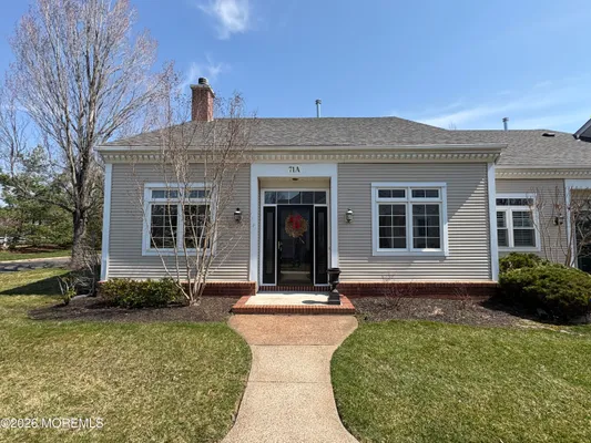 Property Slideshow image 2 of 24 | 71 winthrop rd 71a, Monroe, NJ, 08831