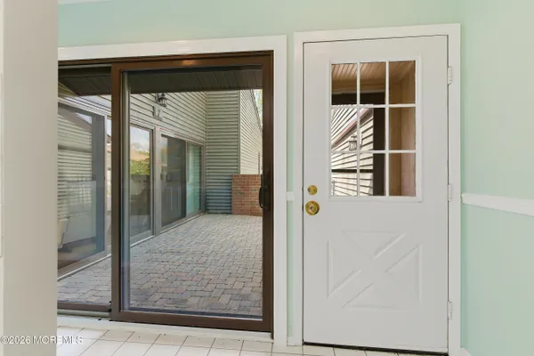 Property Slideshow image 3 of 50 | 7 hampton ct, Red Bank, NJ, 07701