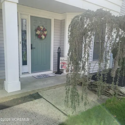 Property Slideshow image 2 of 27 | 2335 kira ct, Toms River, NJ, 08755