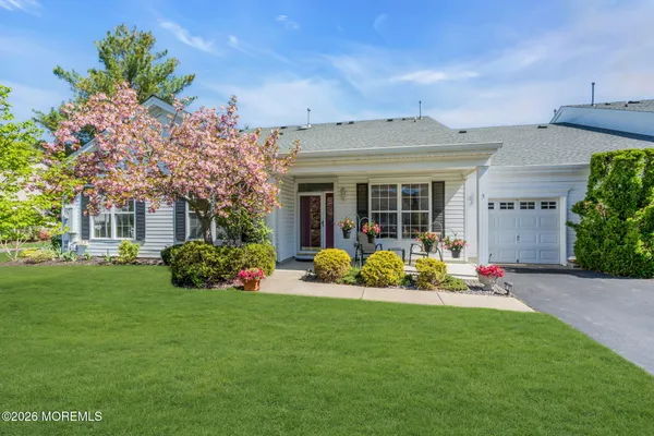 Property Slideshow image 3 of 41 | 3 golden willows ave, Lakewood, NJ, 08701