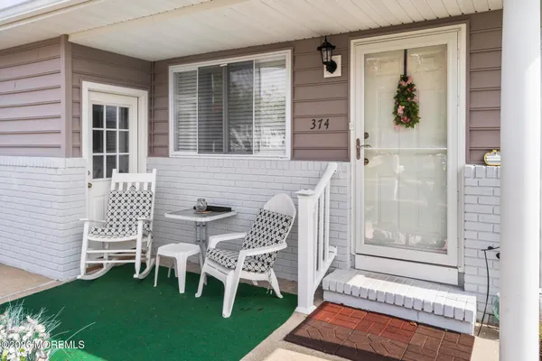 Property Slideshow image 3 of 29 | 374 barbados dr, Toms River, NJ, 08757