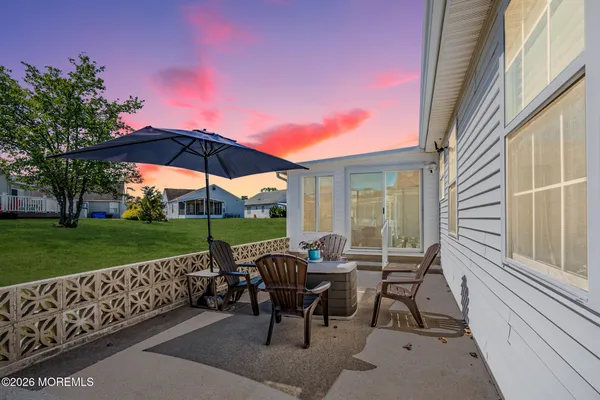 Property Slideshow image 2 of 50 | 152 chesterfield ln, Toms River, NJ, 08757